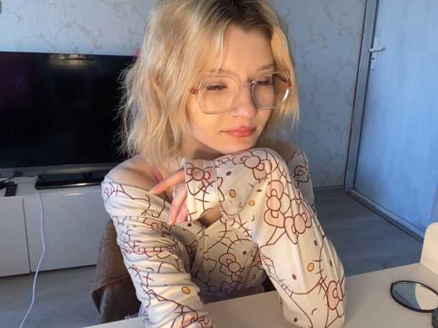 JorniChou live cam on BongaCams