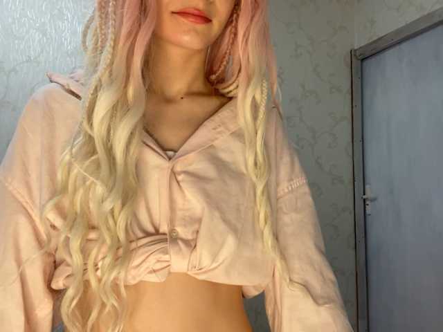 JorniChou live cam on BongaCams