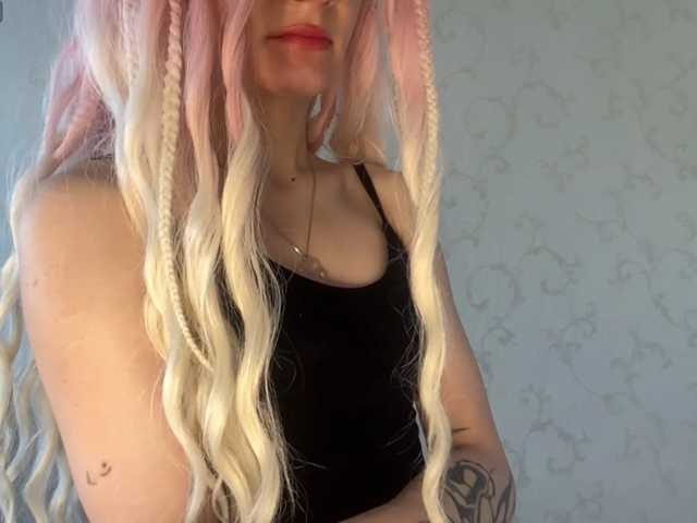 JorniChou live cam on BongaCams