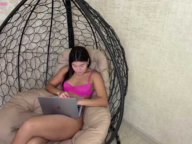 AnnaAstixx live cam on BongaCams