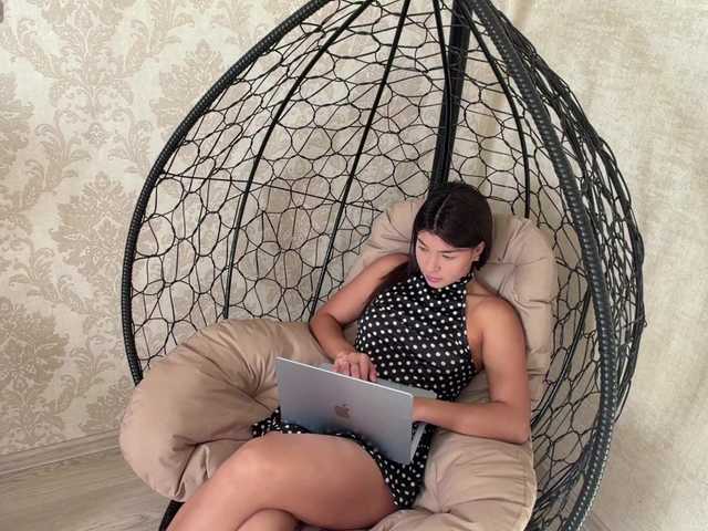 AnnaAstixx live cam on BongaCams