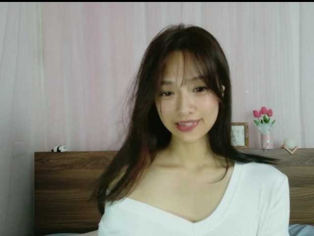 shyPinkGirl live cam on BongaCams