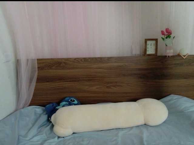 shyPinkGirl live cam on BongaCams