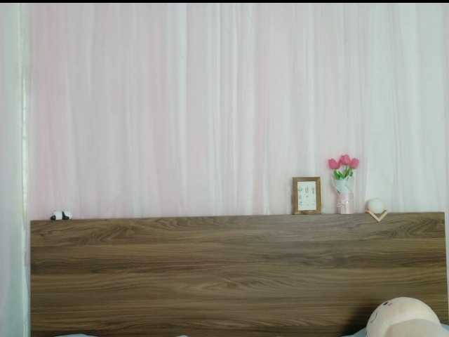 shyPinkGirl live cam on BongaCams