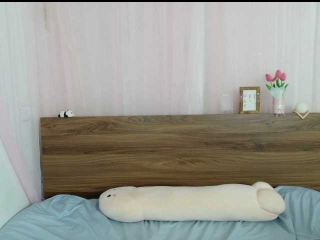 shyPinkGirl live cam on BongaCams
