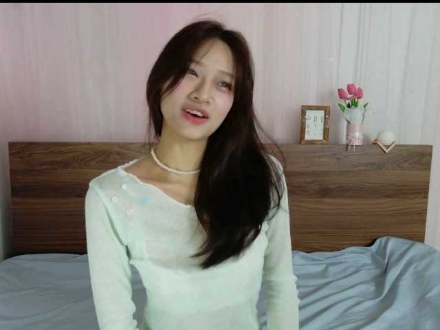 shyPinkGirl live cam on BongaCams