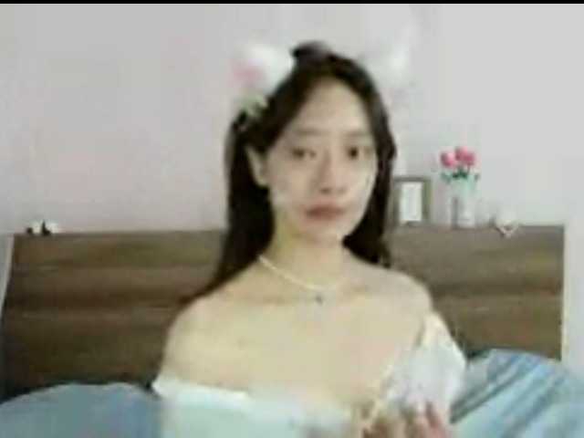 shyPinkGirl live cam on BongaCams