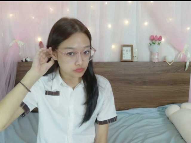shyPinkGirl