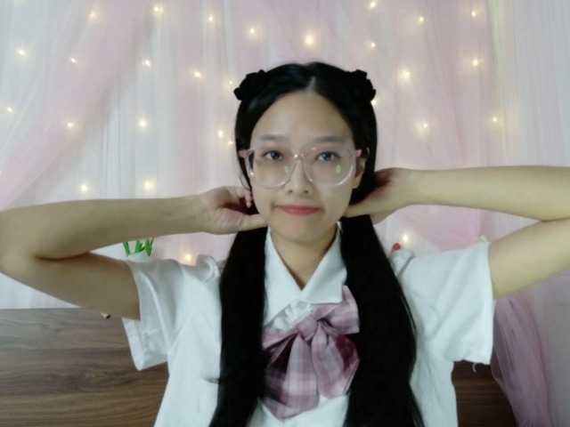 shyPinkGirl live cam on BongaCams