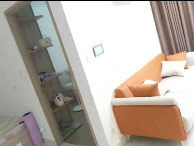 shyPinkGirl webcam