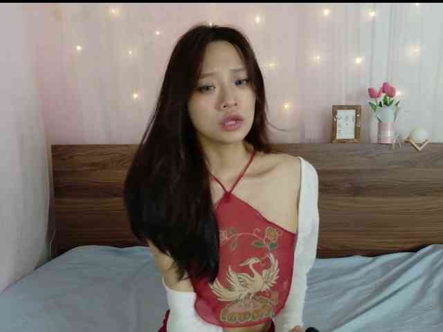 shyPinkGirl webcam