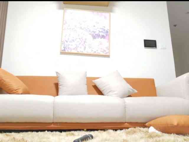 shyPinkGirl webcam