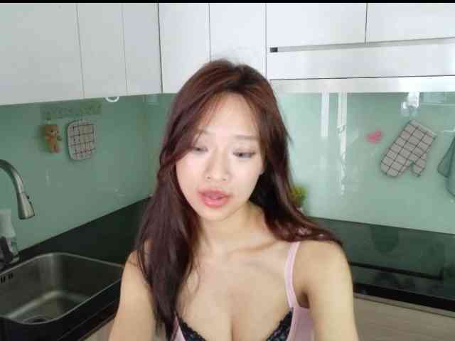 shyPinkGirl shyPinkGirl