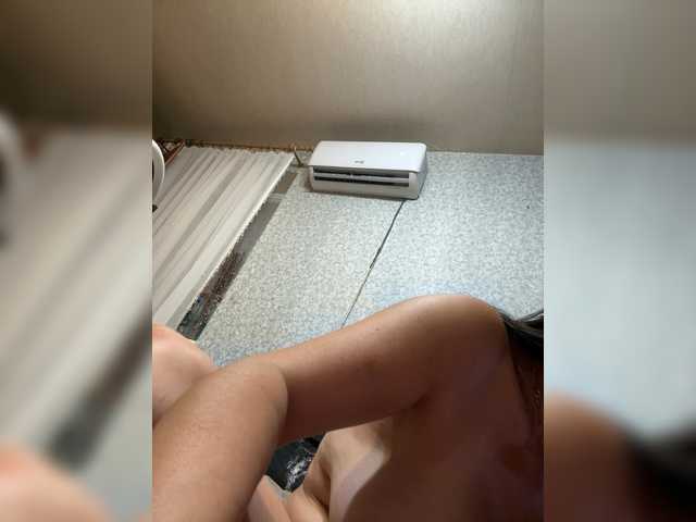 Vika-viktor live cam on BongaCams