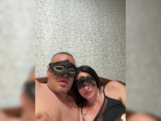 Vika-viktor live cam on BongaCams