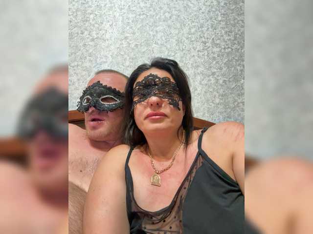 Vika-viktor live cam on BongaCams