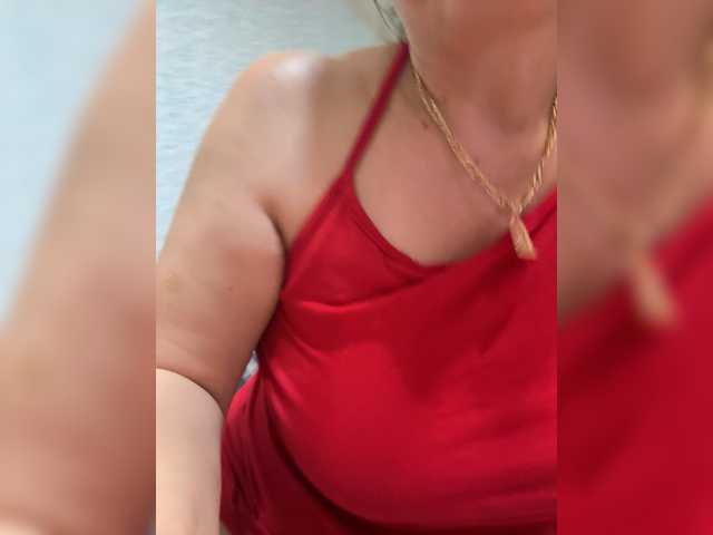 Vika-viktor live cam on BongaCams