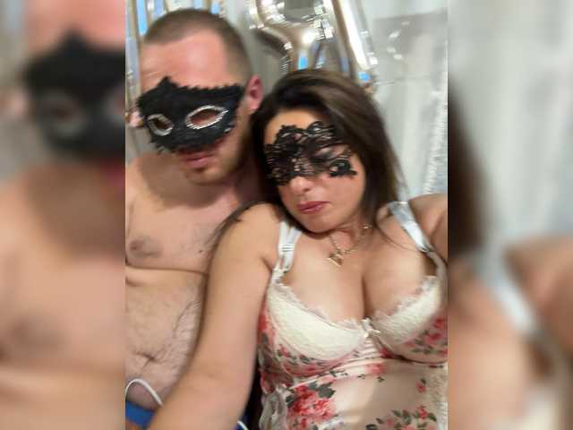Vika-viktor live cam