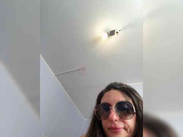 Vika-viktor webcam