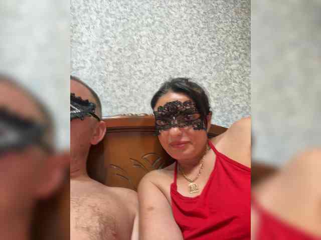 Vika-viktor Live Webcam on BongaCams