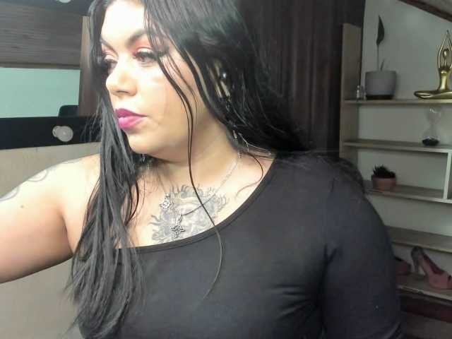 karlagreen live cam preview