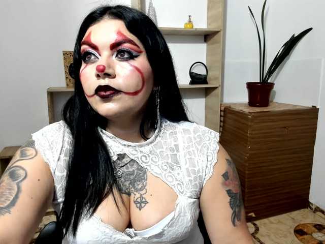 karlagreen live cam preview