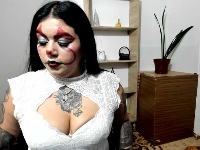 karlagreen live cam on BongaCams