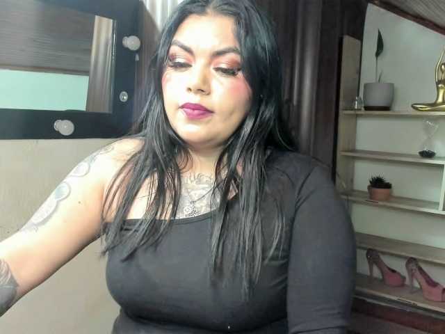 karlagreen live cam preview