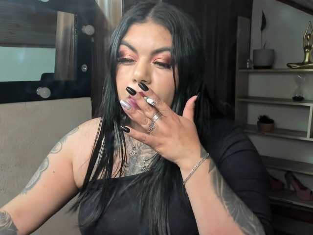 karlagreen live cam preview