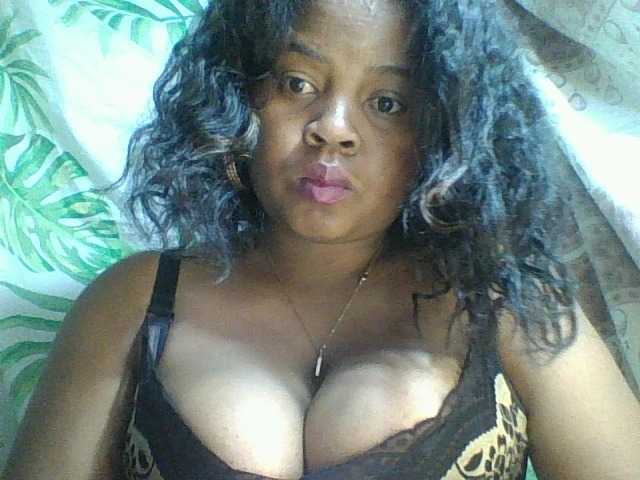 Felanah1 live webcam show