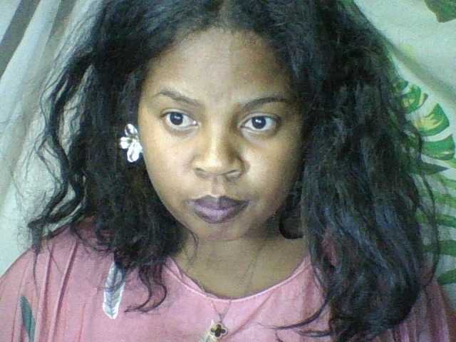 Felanah1 live cam on BongaCams