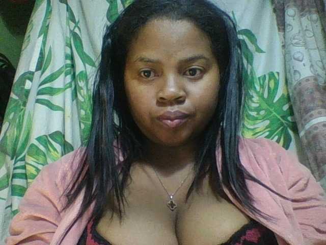 Felanah1 прямой эфир на BongaCams