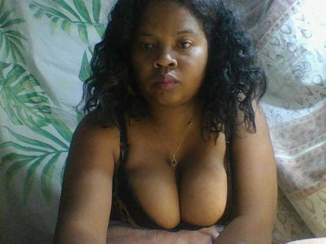 Felanah1 live webcam show