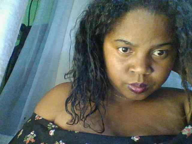 Felanah1 webcam