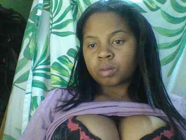 Felanah1 webcam