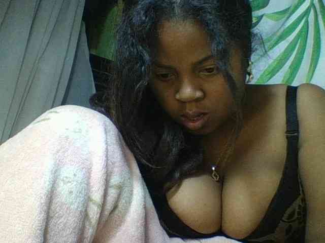Felanah1 webcam