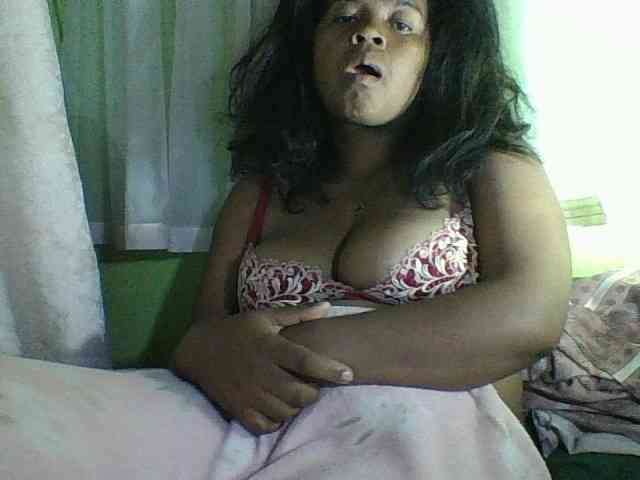 Felanah1 webcam