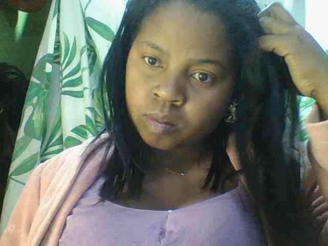 Felanah1 webcam