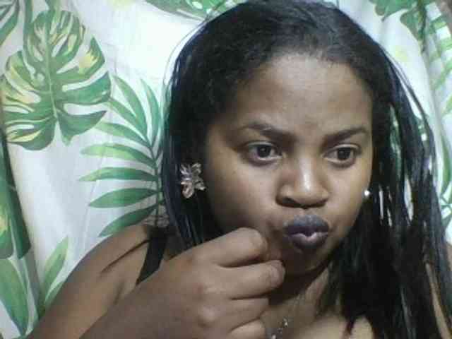 Felanah1 webcam