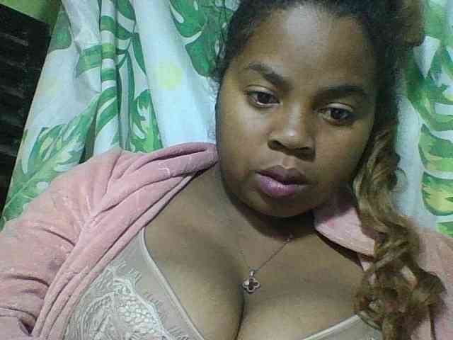 Felanah1 webcam