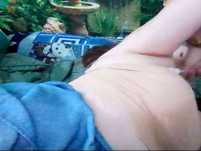 Linana69 webcam