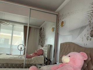 Evangelinea Porn Show