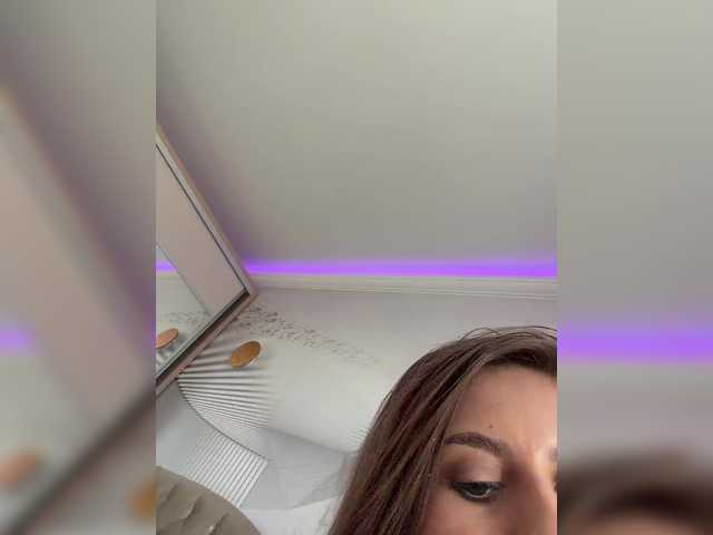 Evangelinea live cam on BongaCams