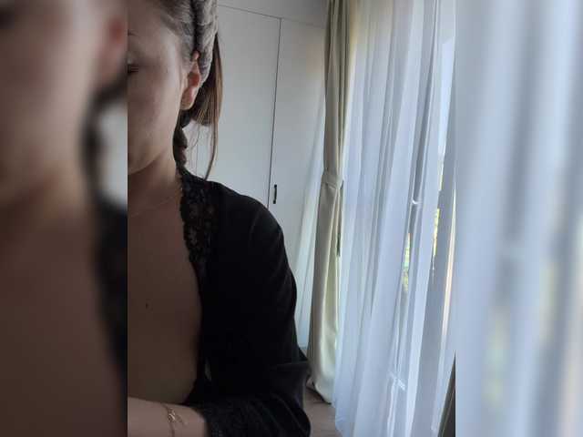 Evangelinea live cam on BongaCams