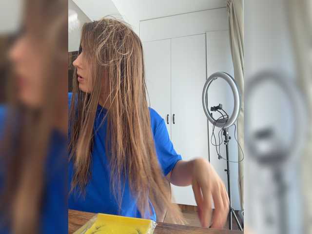 Evangelinea live cam on BongaCams