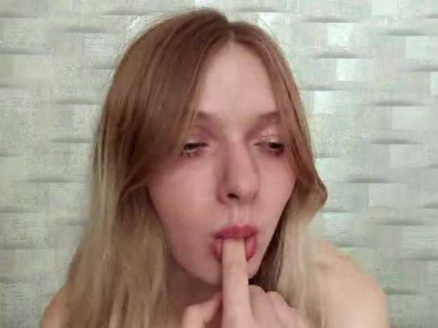 SonyaFoxxx live cam on BongaCams