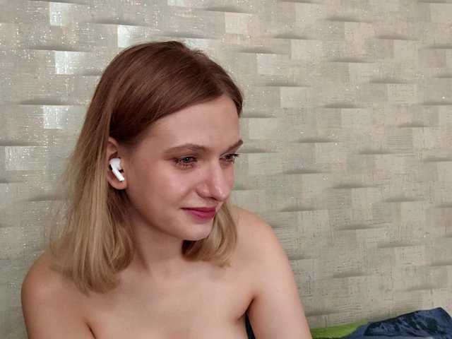 SonyaFoxxx live cam on BongaCams