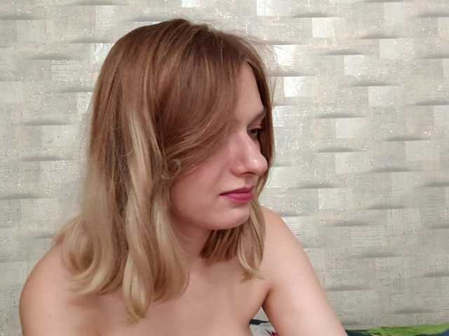 SonyaFoxxx live cam on BongaCams