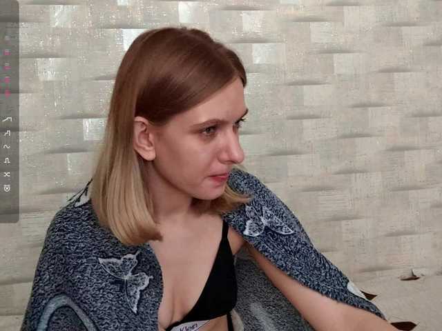 SonyaFoxxx live cam on BongaCams