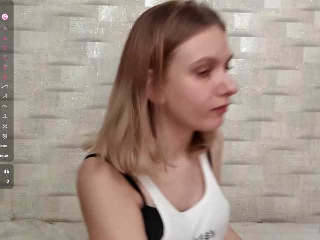 SonyaFoxxx live cam on BongaCams